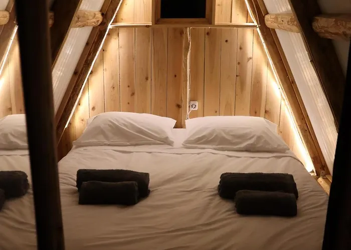 Campsite Banana Eco Camp *